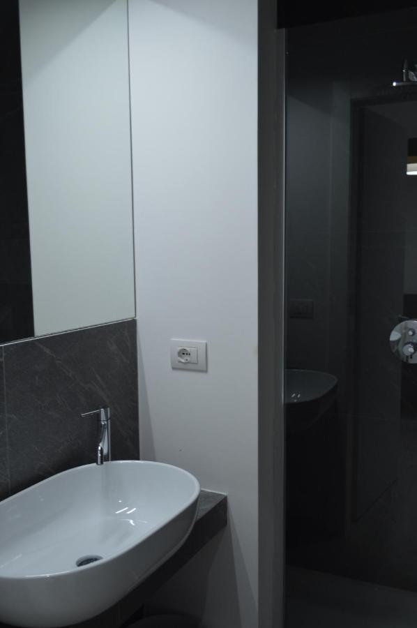 Camere Scandellara 24 Boloňa Exteriér fotografie