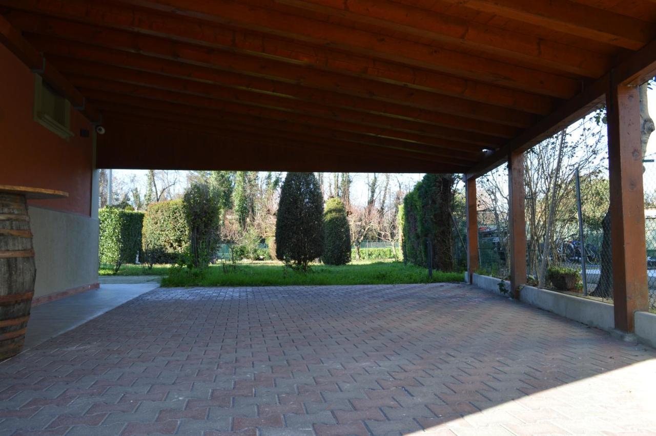 Camere Scandellara 24 Boloňa Exteriér fotografie