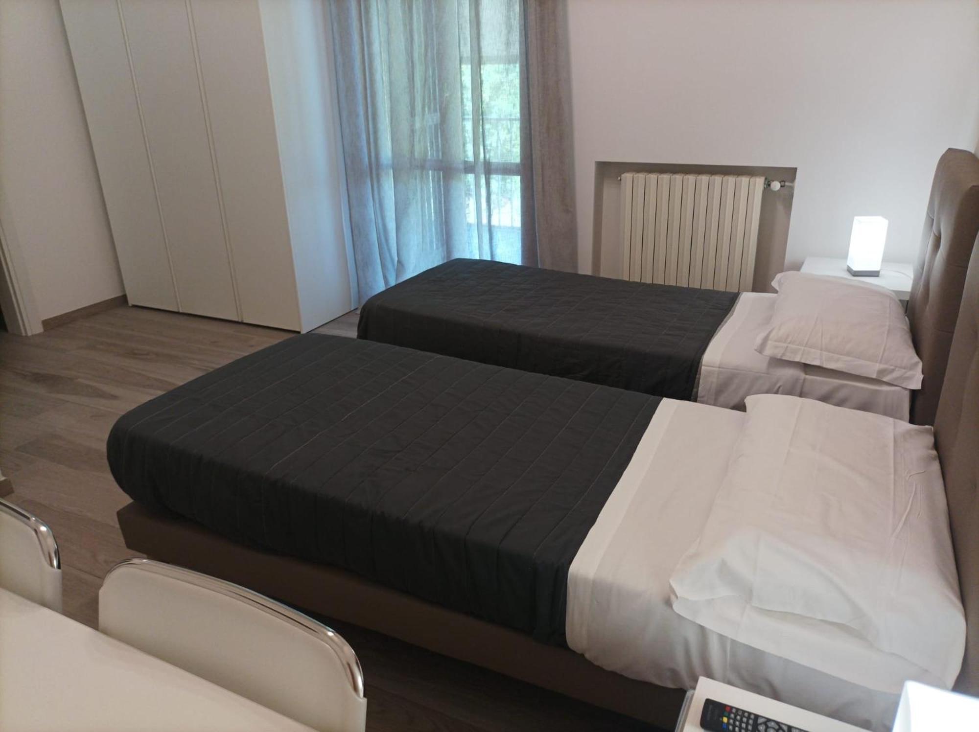 Camere Scandellara 24 Boloňa Exteriér fotografie